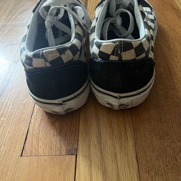 VANS WOMEN'S CLASSIC TENNIS SHOES BLACK WHITE CHECKERS SIZE 7 - Picture 11 of 12